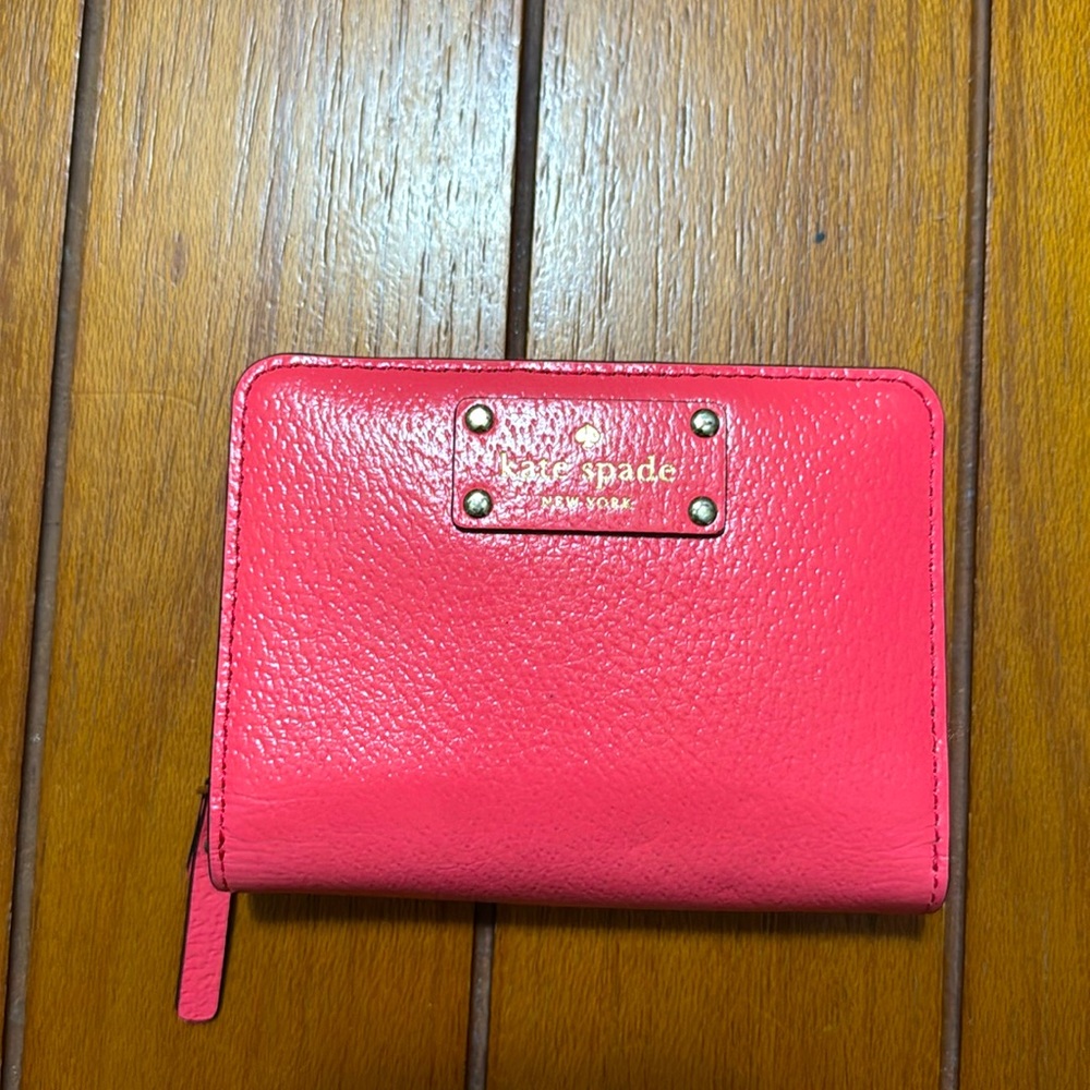 Kate Spade wallet EUC